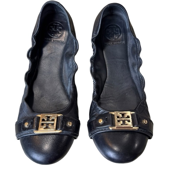 Tory Burch Classic Ambrose Black Leather Logo Ballet Flat Size 8.5M - Picture 2 of 10